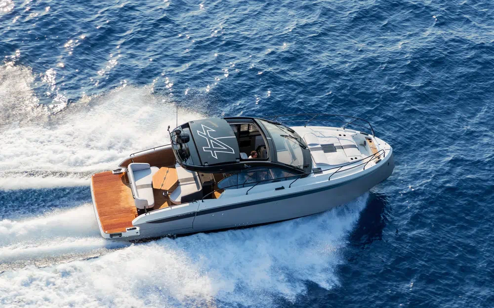 slider 0 Beneteau Gran Turismo 40