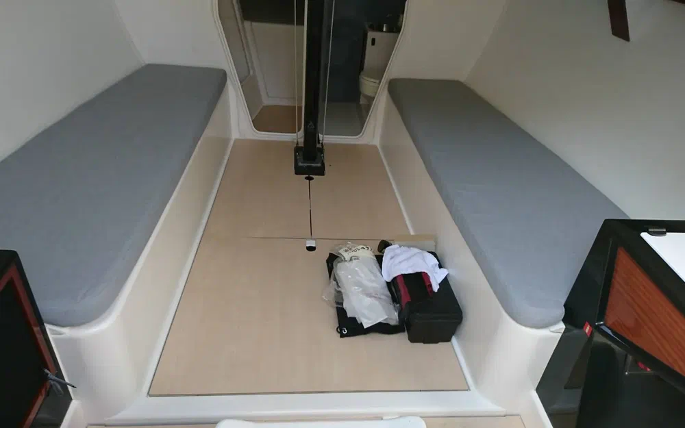 slider 21 McConaghy KER 33 APHROS
