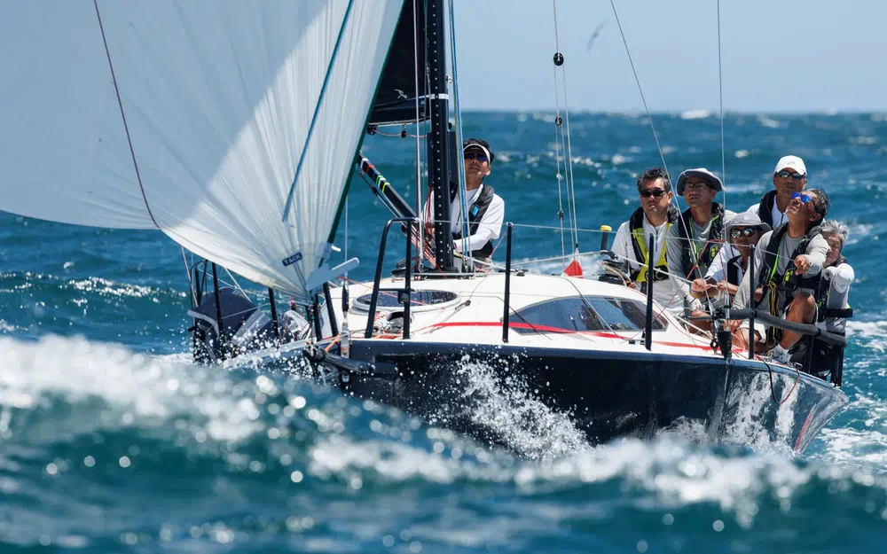 slider 6 McConaghy KER 33 APHROS