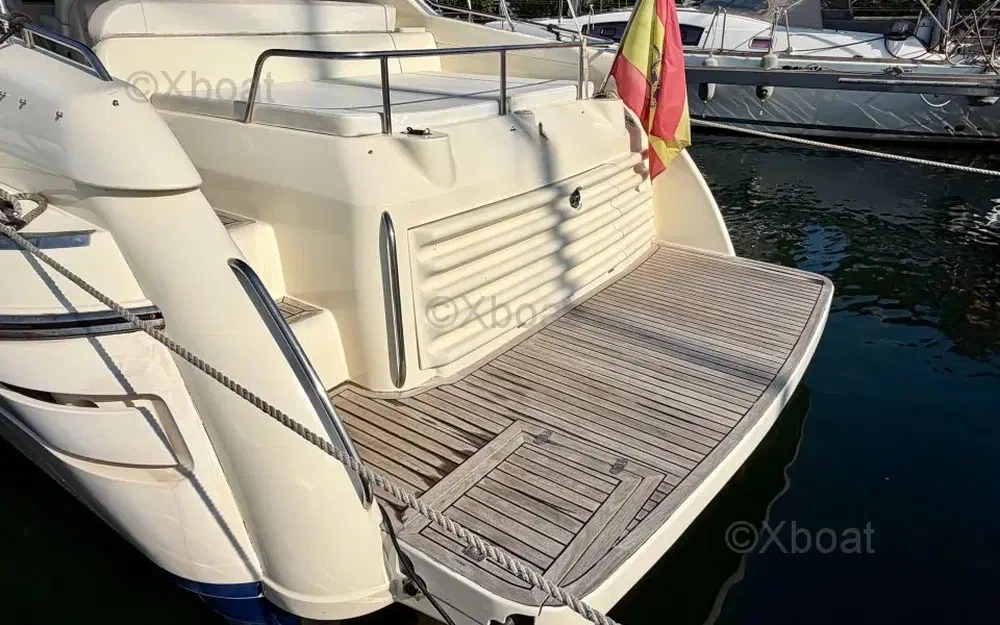 slider 1 Sunseeker Mustique 42