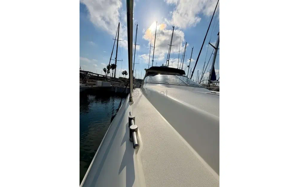 slider 4 Sunseeker Mustique 42