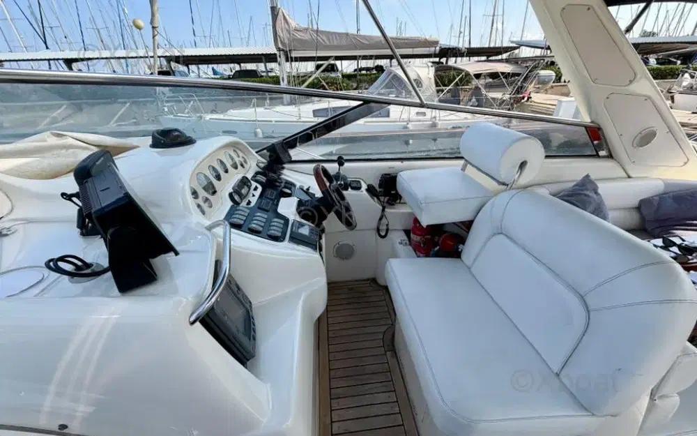 slider 6 Sunseeker Mustique 42