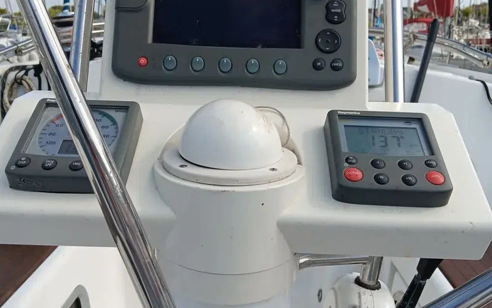 slider 2 Beneteau Oceanis 31