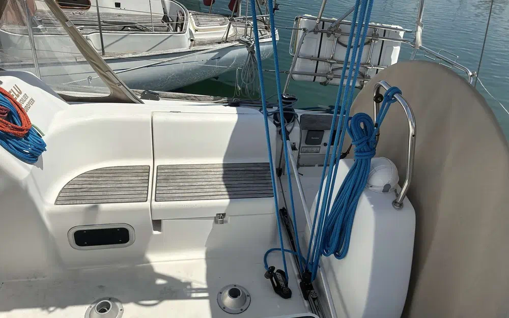 slider 18 Dufour 34