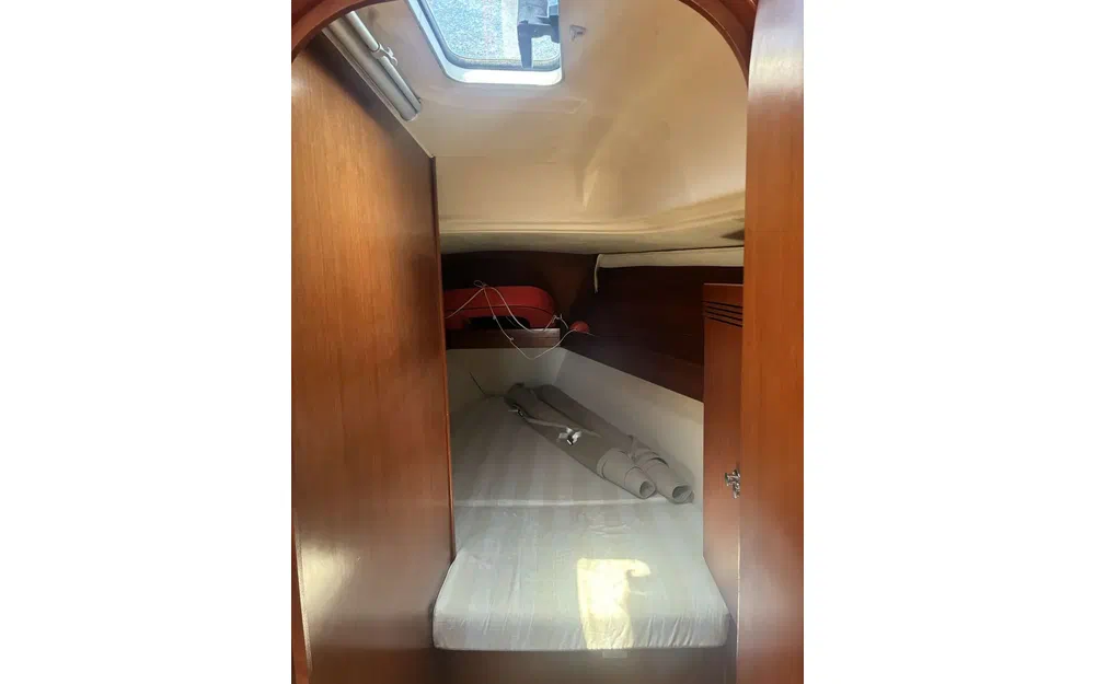 slider 37 Dufour 34