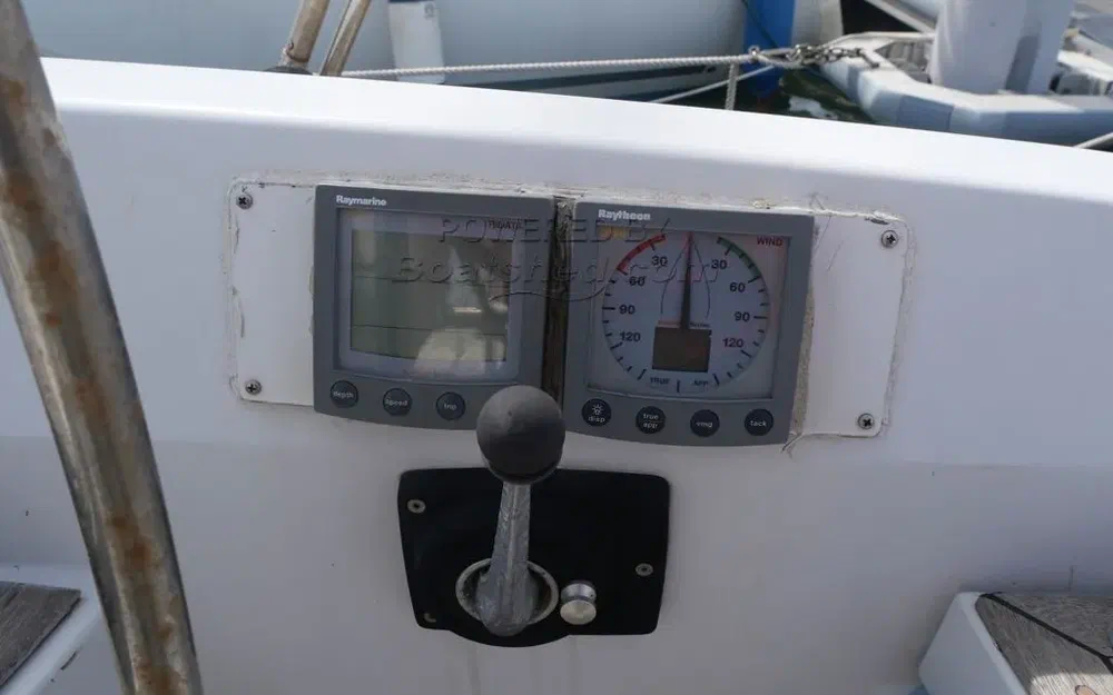 slider 25 Comar Yachts Genesi 43