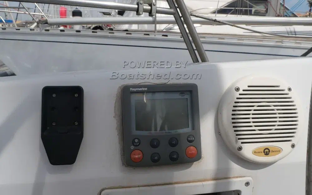 slider 26 Comar Yachts Genesi 43