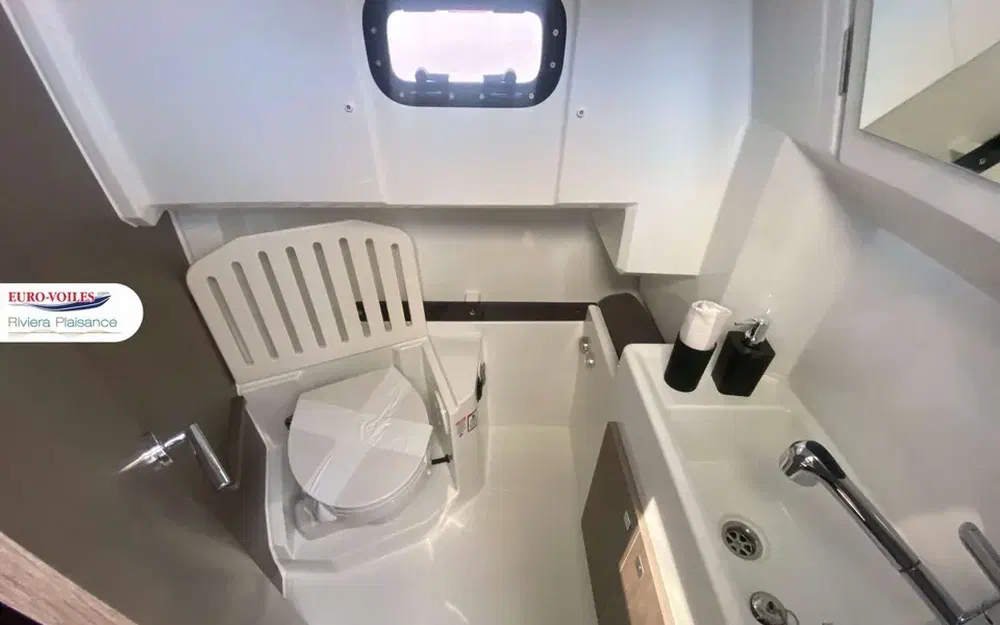 slider 8 Jeanneau MERRY FISHER 895 SPORT SERIE 2