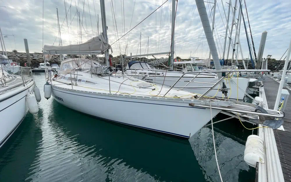 slider 0 Jeanneau Sun Charm 39