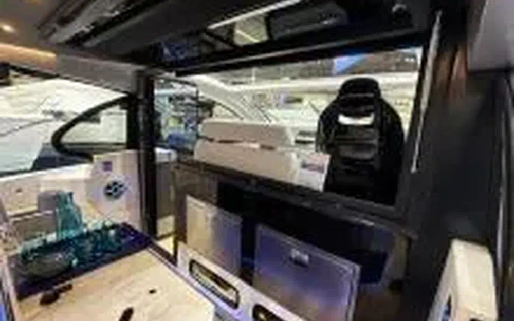 slider 5 Beneteau Gran Turismo 40