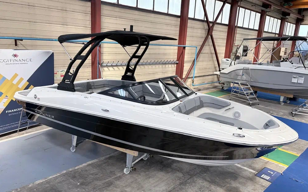 slider 11 Bayliner VR4 BOWRIDER OB