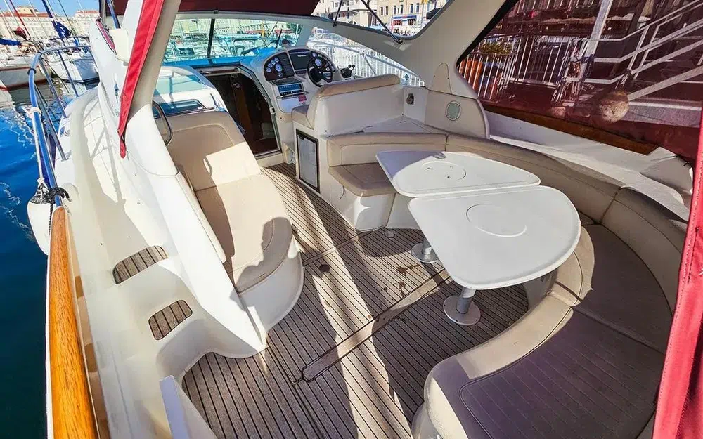slider 4 Jeanneau Prestige 34