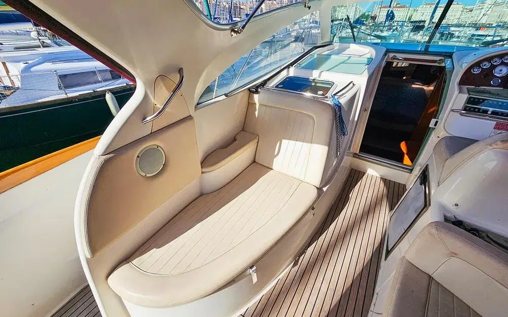 slider 6 Jeanneau Prestige 34