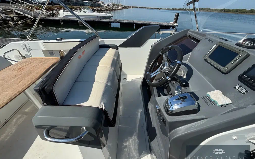 slider 15 Beneteau Flyer 7.7 SPACEdeck
