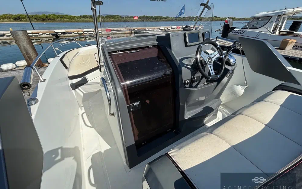 slider 18 Beneteau Flyer 7.7 SPACEdeck