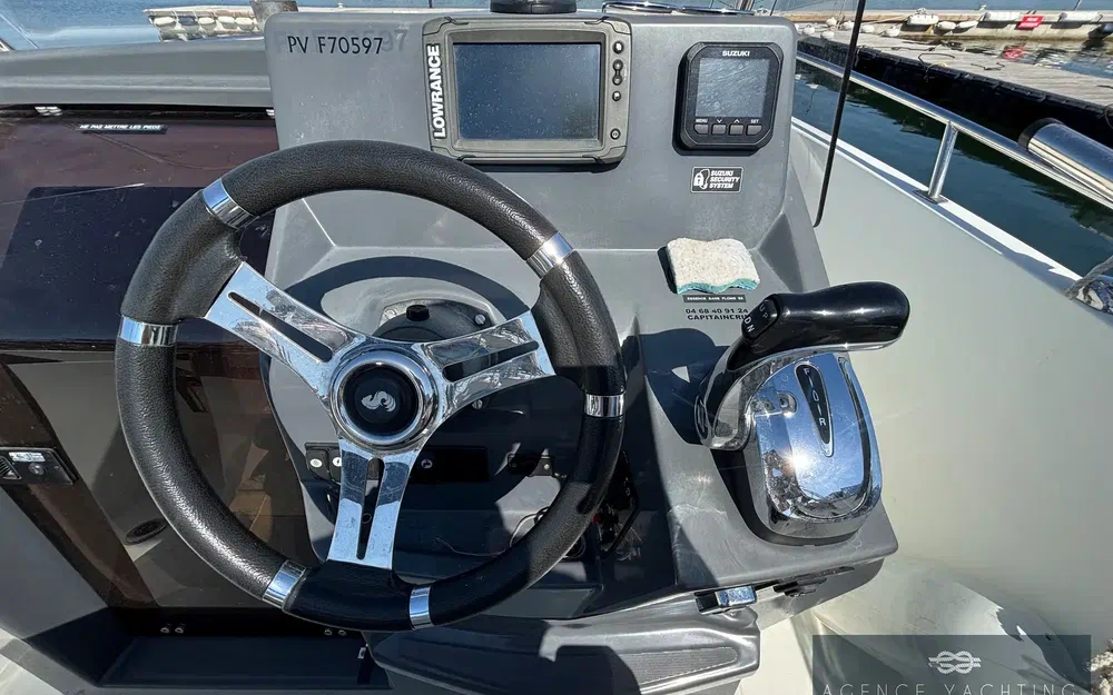 slider 20 Beneteau Flyer 7.7 SPACEdeck