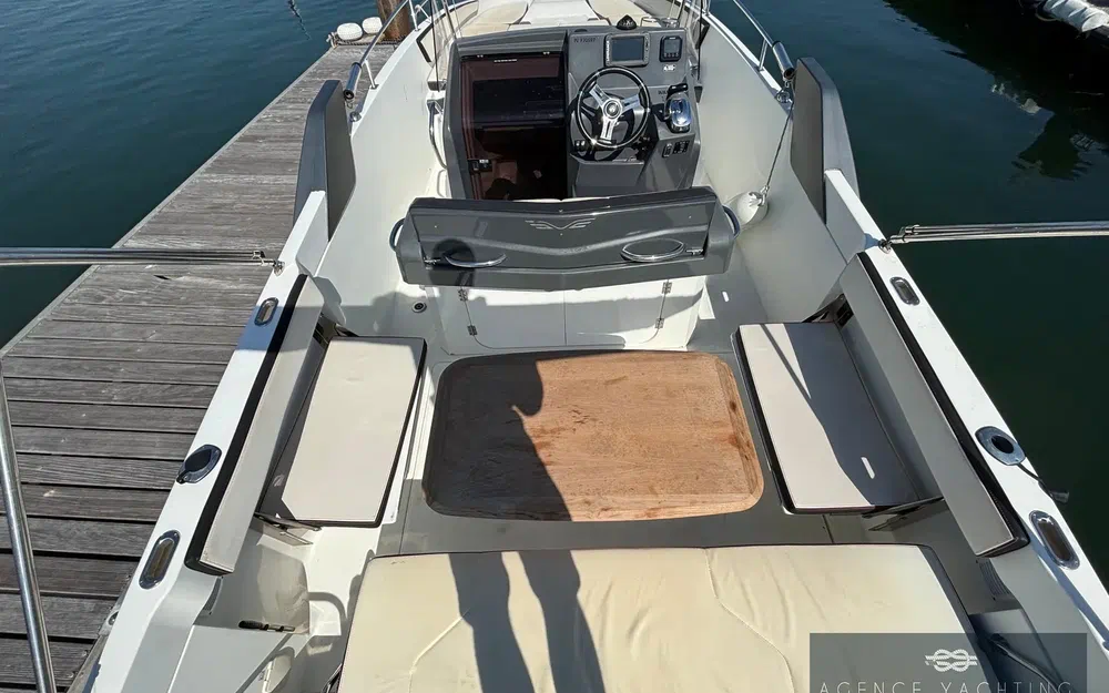 slider 4 Beneteau Flyer 7.7 SPACEdeck