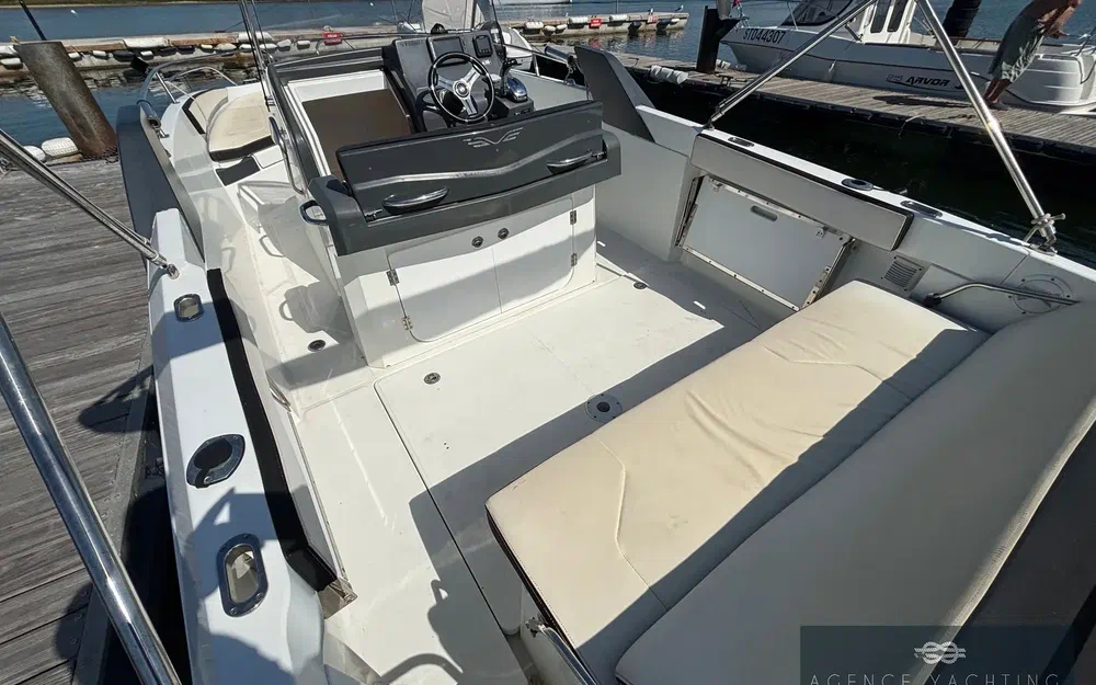 slider 8 Beneteau Flyer 7.7 SPACEdeck