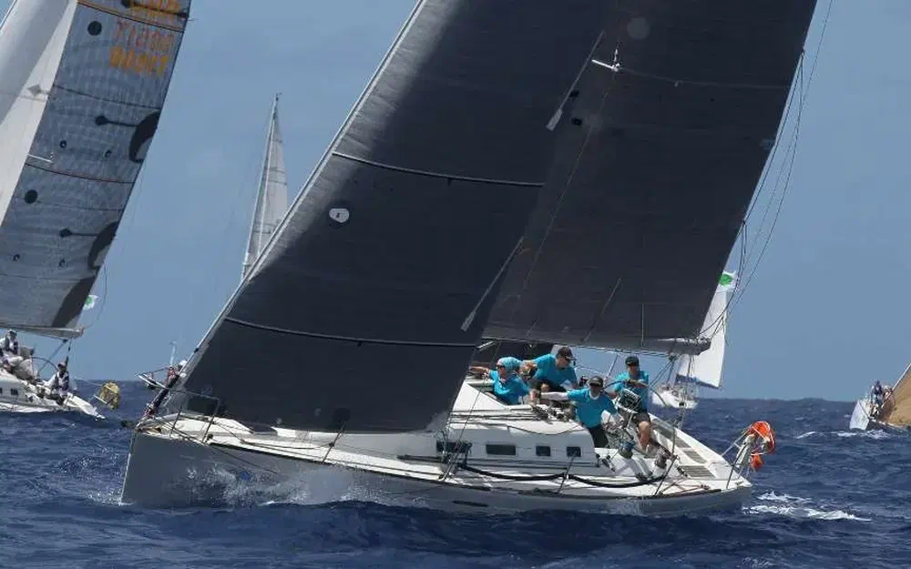slider 0 Beneteau First 40.7
