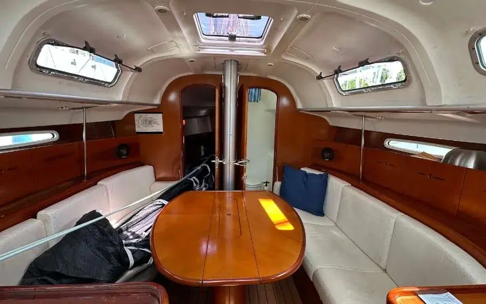 slider 31 Beneteau First 40.7