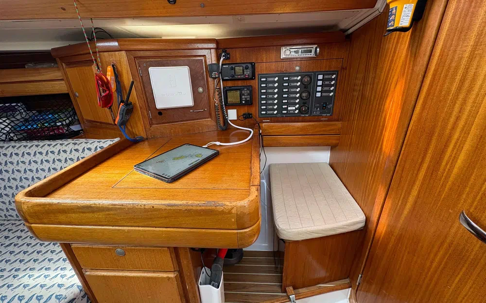 slider 28 Dufour 35 Classic