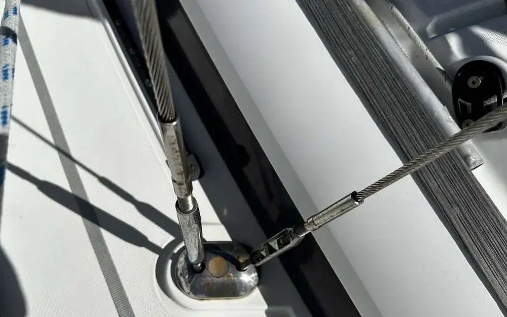slider 16 Jeanneau Sun Odyssey 379