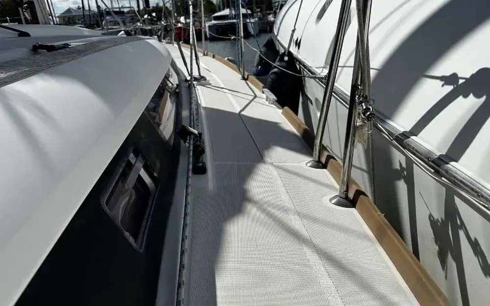 slider 20 Jeanneau Sun Odyssey 379