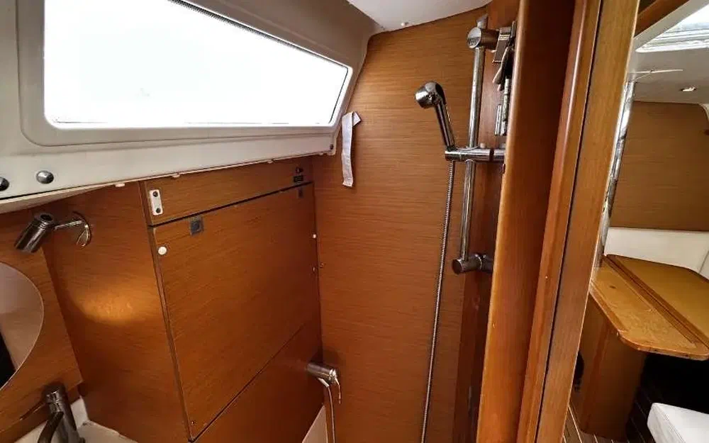 slider 21 Jeanneau Sun Odyssey 379