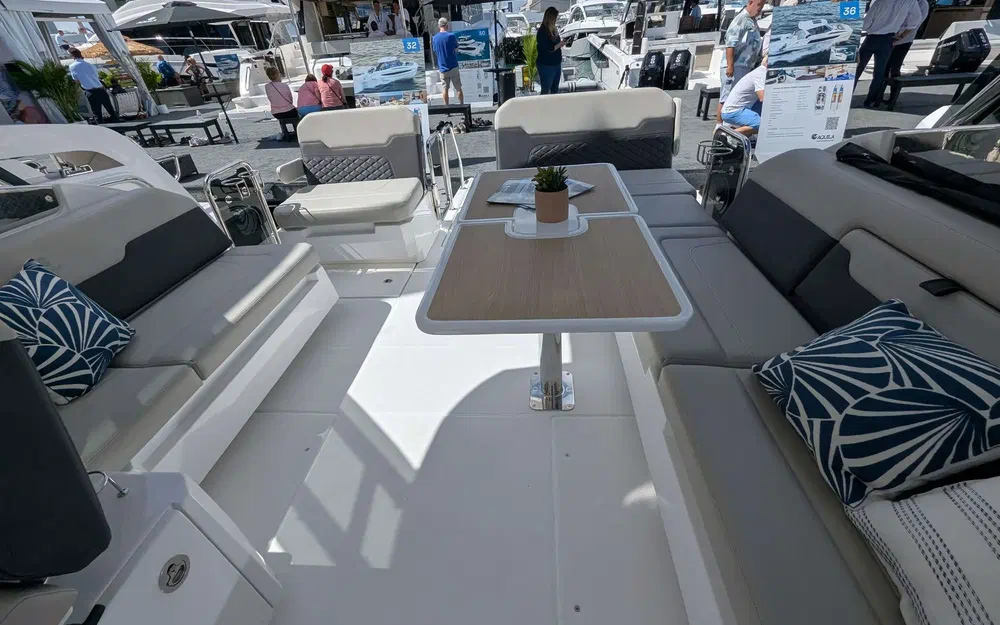 slider 18 Aquila 32
