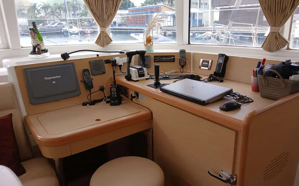 slider 20 Lagoon 440