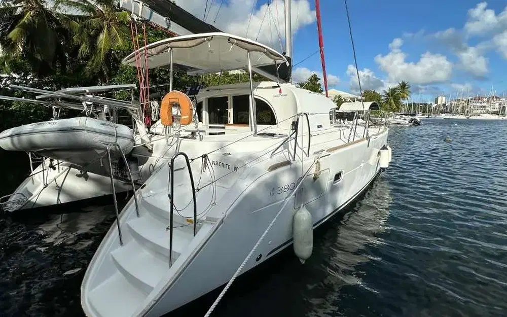slider 16 Lagoon 380