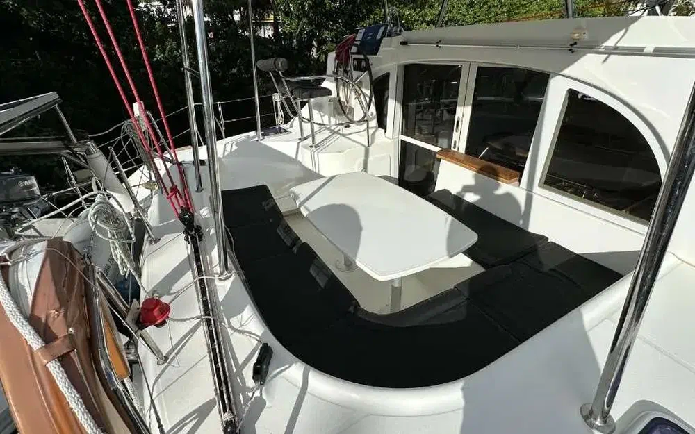 slider 38 Lagoon 380