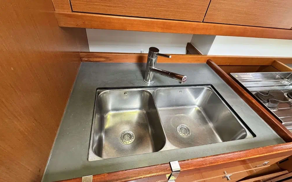 slider 11 Beneteau Oceanis 41