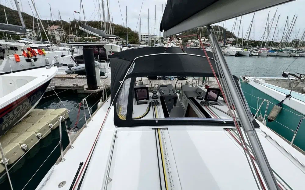slider 14 Beneteau Oceanis 41