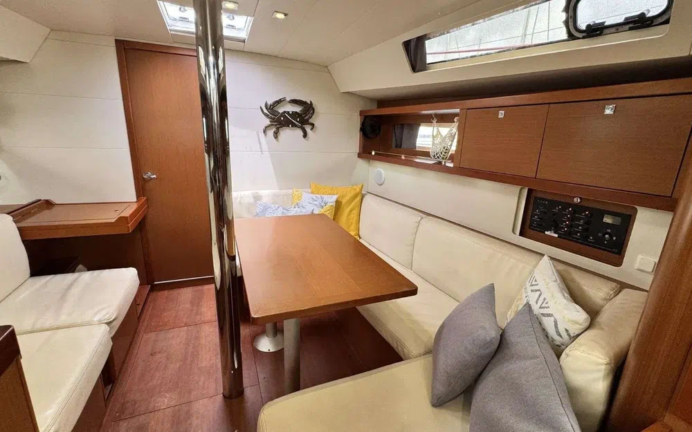 slider 5 Beneteau Oceanis 41