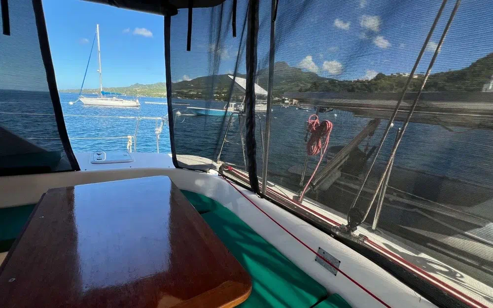 slider 34 Lagoon 380