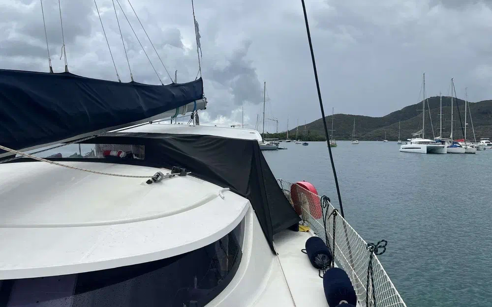slider 21 Fountaine Pajot Athena 38