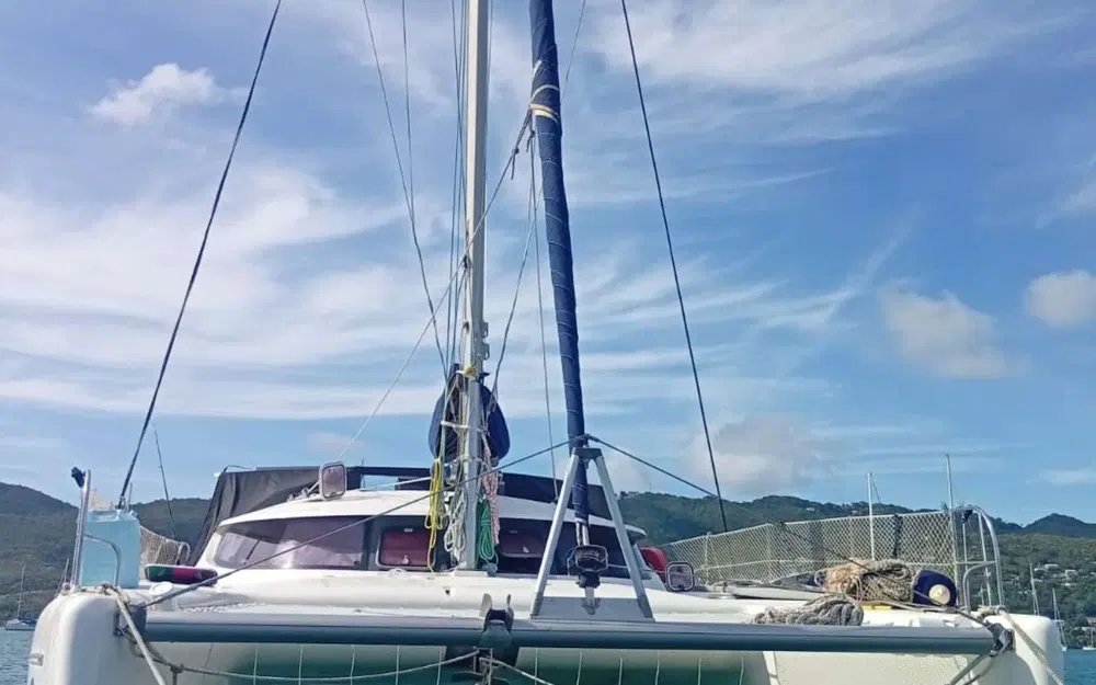 slider 35 Fountaine Pajot Athena 38