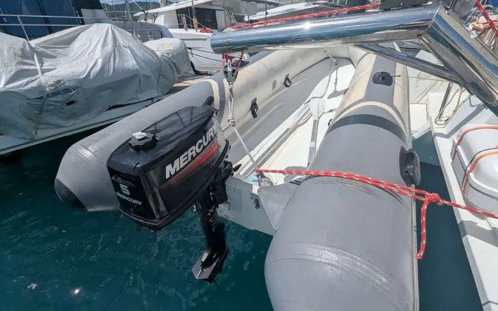 slider 26 Lagoon 40
