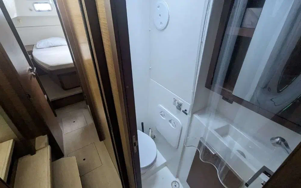 slider 35 Lagoon 40