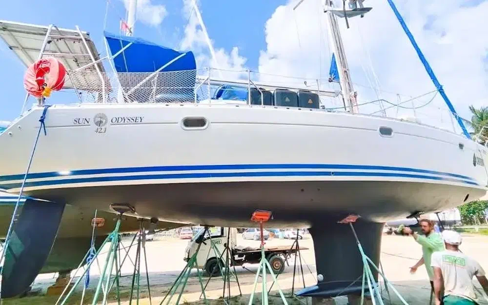 slider 13 Jeanneau Sun Odyssey 42.1