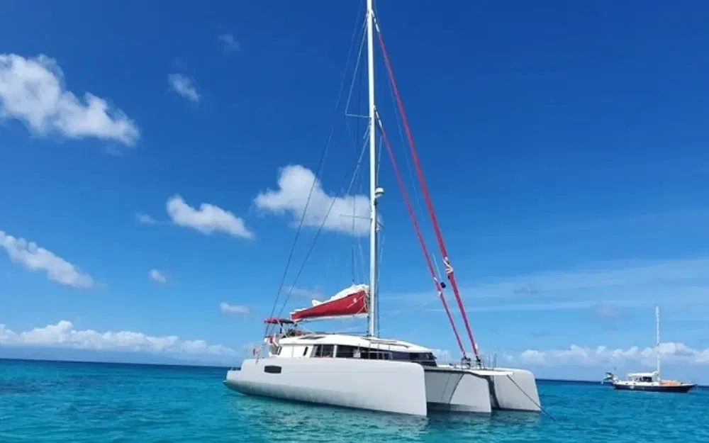 slider 2 Neel Trimarans Neel 51