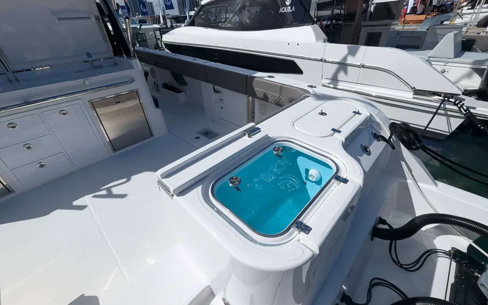 slider 17 Aquila 47 Molokai