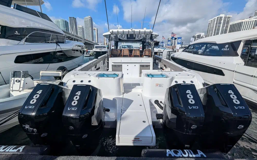 slider 26 Aquila 47 Molokai