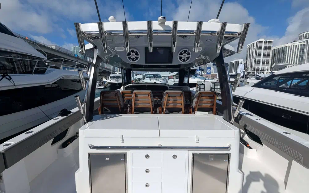 slider 30 Aquila 47 Molokai