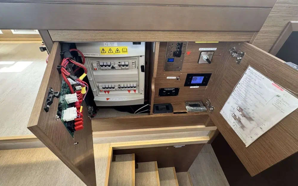 slider 24 Lagoon 50