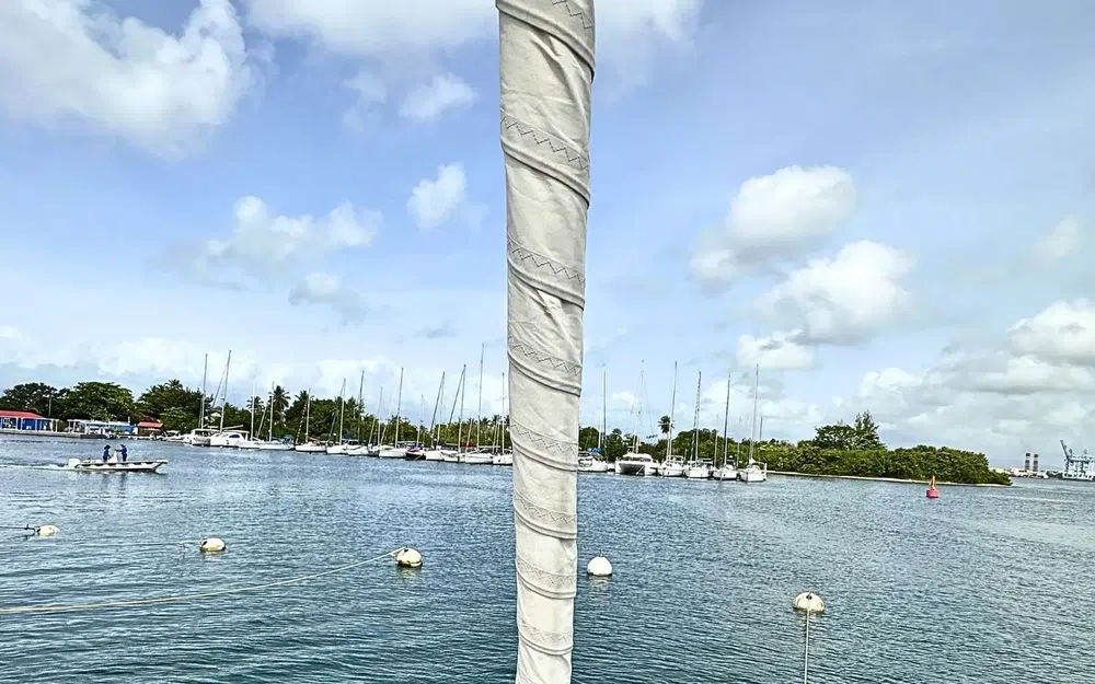 slider 12 Beneteau Sense 51