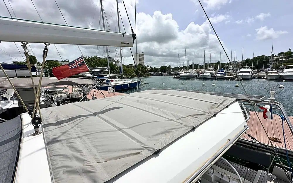 slider 13 Beneteau Sense 51