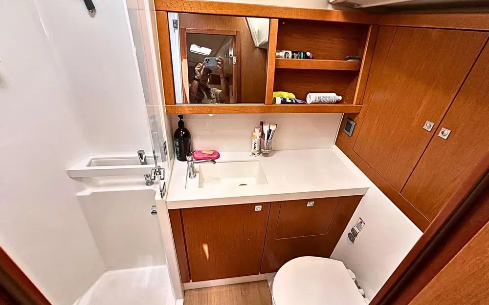 slider 30 Beneteau Sense 51