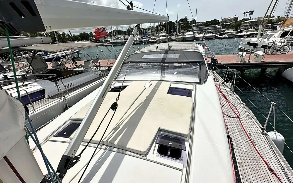 slider 41 Beneteau Sense 51